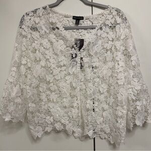 Nina Leonard White Floral Lace cardigan